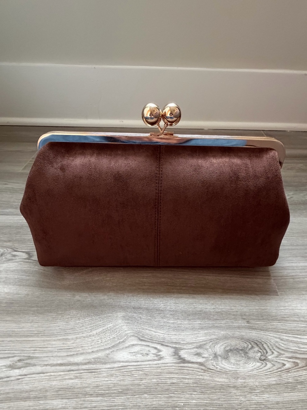 Kiss Lock Classic Brown Suede Frame Clutch